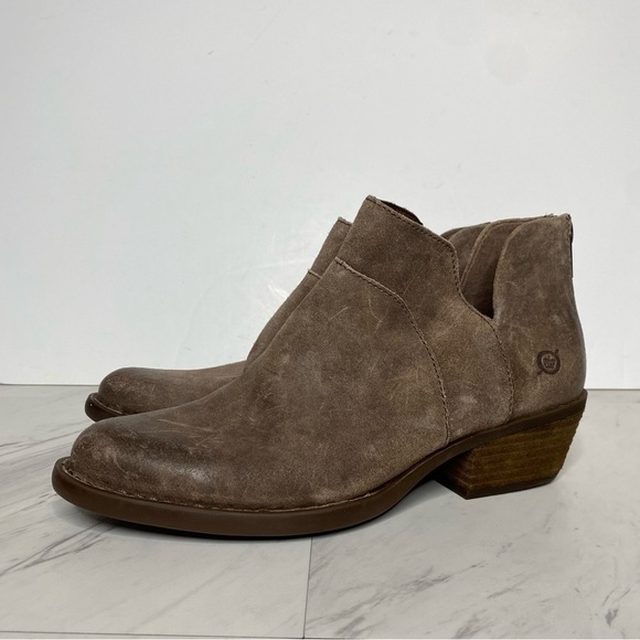 Born Shari Gray Suede Bootie 7 1/2 M - Picture 14 of 14
